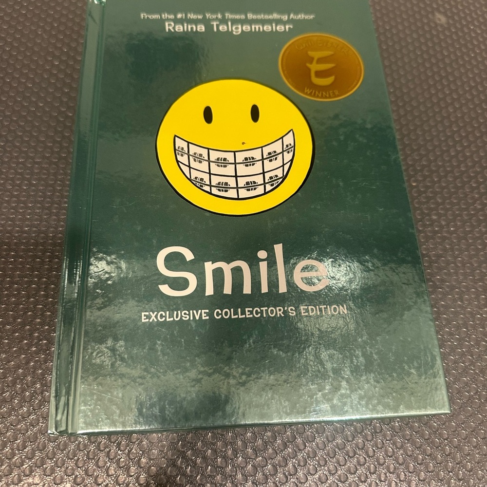 Smile Exclusive Collector's Edition Book